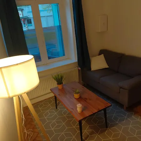 Duplex With Jacuzzi - Grand Place Appartement